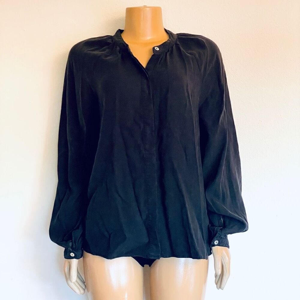 NWT For the Republic Sz L Black Hidden Button Down Silky Band Collar Shirt